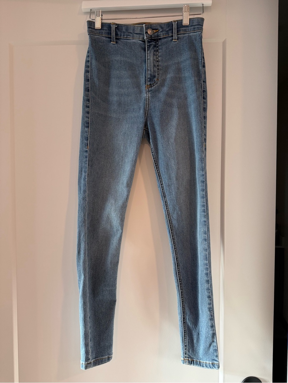 Classic High-Rise Skinny Jeans in Light Blue